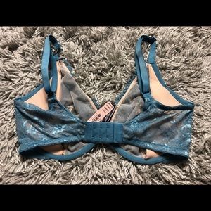 Very Sexy Push up w/o padding